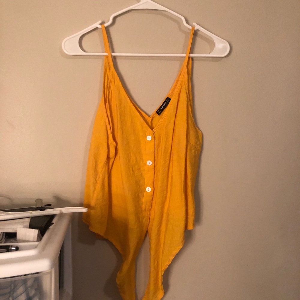 Tie waist tank top